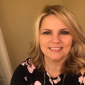 Meet your Posher, Anita